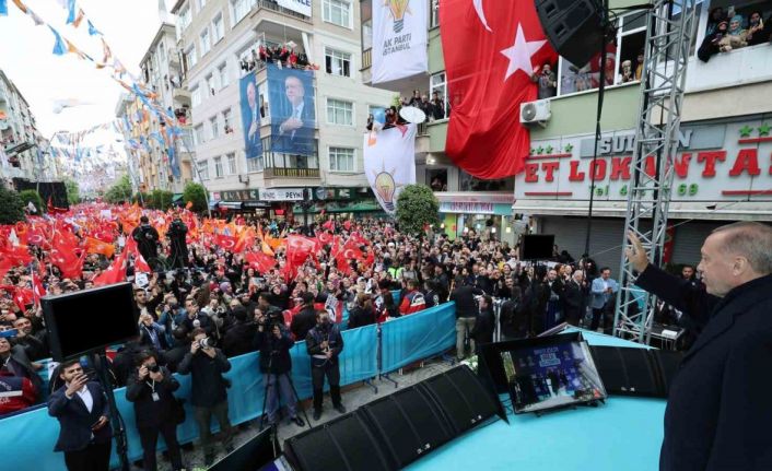 Cumhurbaşkanı Erdoğan: “İstanbul, bu ülkenin yönetimini kasetle ele geçirme operasyonlarına geçit vermemiştir”