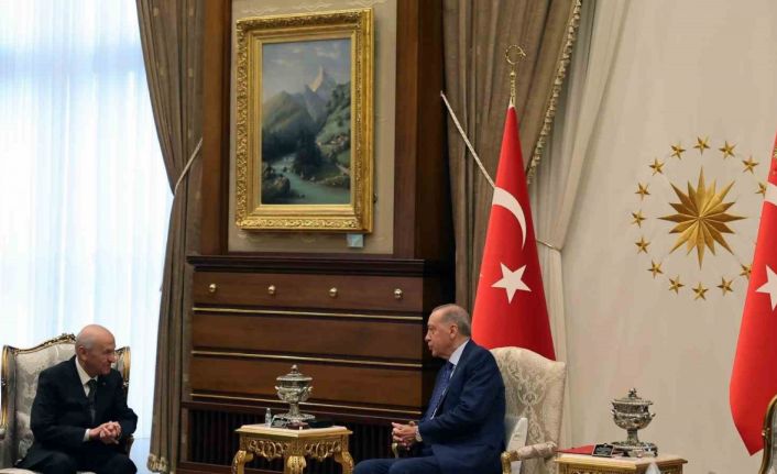 Cumhurbaşkanı Erdoğan, MHP Genel Başkanı Bahçeli’yi kabul etti