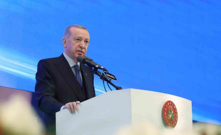 Cumhurbaşkanı Erdoğan: "Seçimden sonra 7 bin 500 liranın üzerinde emekli maaşı alanları sevindirecek haberi milletimizle paylaşacağız"