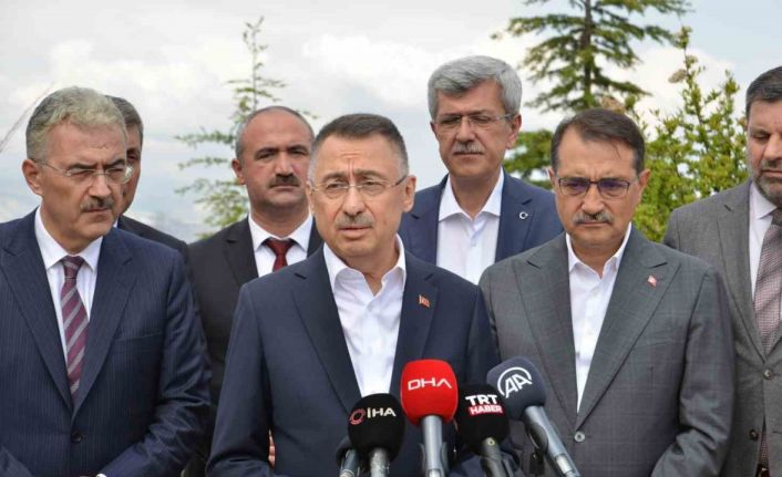 Cumhurbaşkanı Yardımcısı Oktay: “Cumhurbaşkanı yardımcılığı sevdasına düştükleri için kendi vatandaşlarının sorunlarını göremiyorlar”