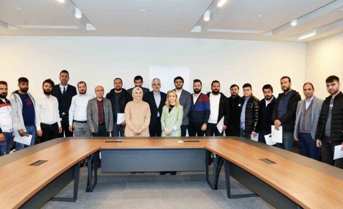 Dicle Elektrik, çalışanlarına ‘usta-işçi projesi’ ile ustalık eğitimi veriyor