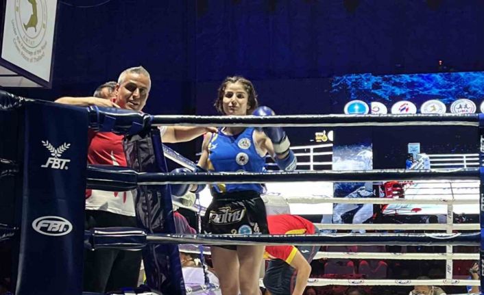 Dünya Muaythai Şampiyonası’nda Gülistan Turan’dan altın madalya