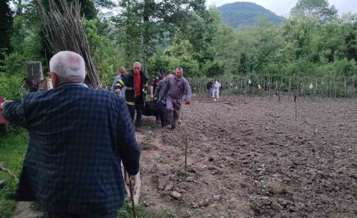 Düştüğü su kuyusunda ölen kadının cenazesi morga kaldırıldı