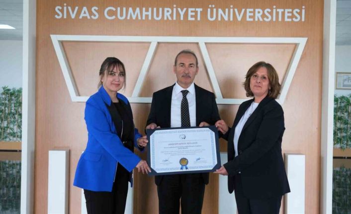 Ebelik bölümü akreditasyon belgesi takdim edildi