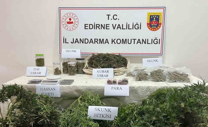 Edirne’de uyuşturucu operasyonu: 3 gözaltı