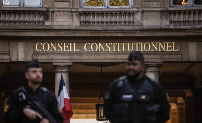 Fransa Anayasa Konseyi, emeklilik reformuna yönelik referandum teklifini ikinci kez reddetti