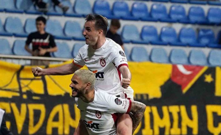 Galatasaray, puan farkını maç fazlasıyla 8’e çıkardı