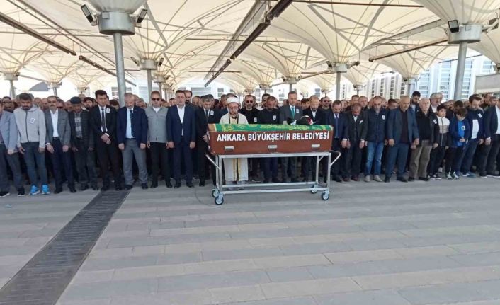Gezi kazasında hayatını kaybeden ortaokul öğrencisi Çağan Özgen Çelik toprağa verildi