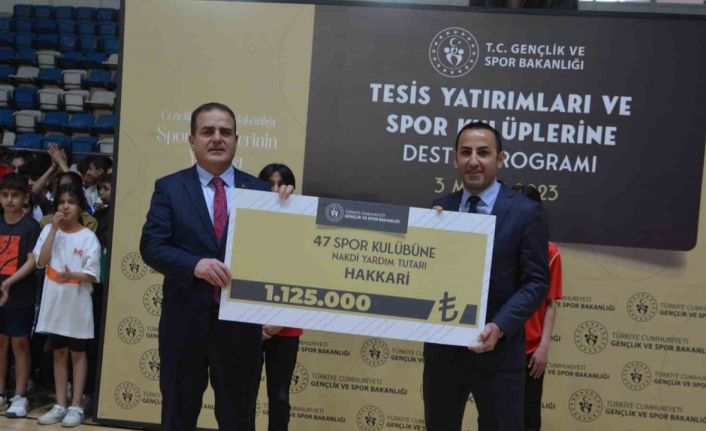 Hakkari’de 48 spor kulübüne 1 milyon 125 bin TL nakdi destek