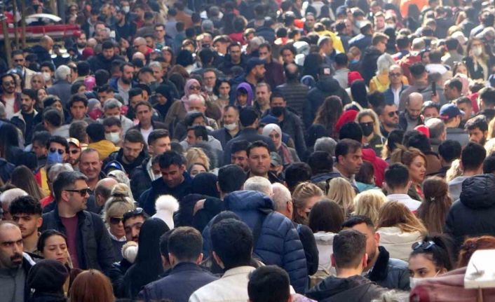 İlk çeyrekte mevsim etkisinden arındırılmış işsizlik oranı yüzde 9,9 seviyesinde gerçekleşti