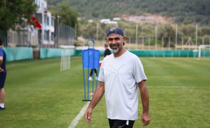 İsmet Taşdemir: "Samsunspor maçından en kötü 1 puan alırsak son maça sağlıklı gidebiliriz"