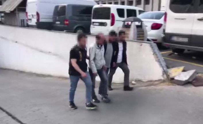 İstanbul’da ’gümrük’ yalanıyla 923 bin TL dolandırıcılık yapan iki şüpheli yakalandı