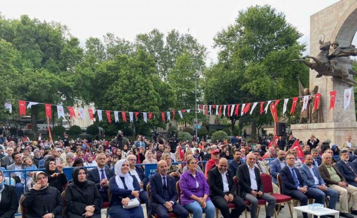 İstanbul’un fethinin 570’inci yılı Saraçhane Parkı’nda kutlandı