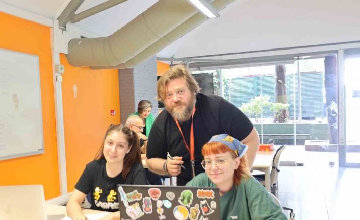 İzmir Ekonomi’den Festival