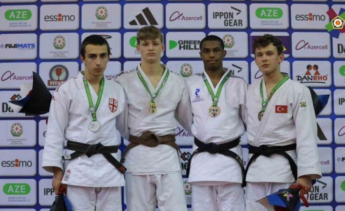 Judocular fırtına gibi esti