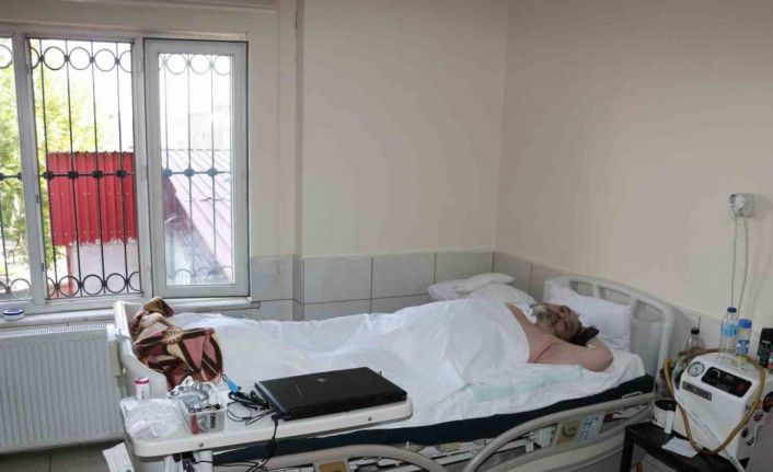 Kahramanmaraş’ta 19 yıldır bir yatak hayatı oldu, depremden sonra evden bile çıkamadı