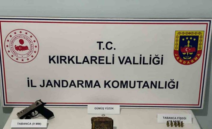 Kırklareli’nde 7 asırlık İbranice ve Yunanca el yazması Tevrat ele geçirildi