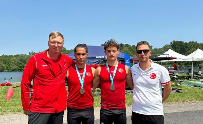 Köyceğizli kanocu Karahan ve Şahin Slovakya’dan madalyalar ile döndü