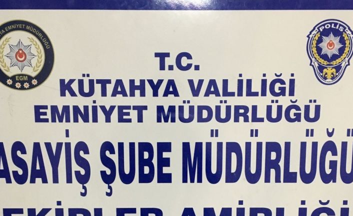 Kütahya’da “Dar Bölge” uygulamasında 175 şahıs, 98 aracın GBT kontrolü ve denetimi yapıldı