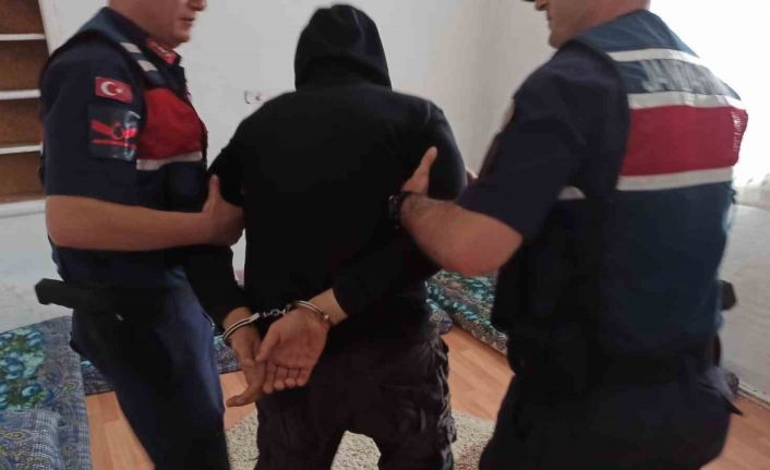 Manisa’da jandarmadan DAEŞ operasyonu