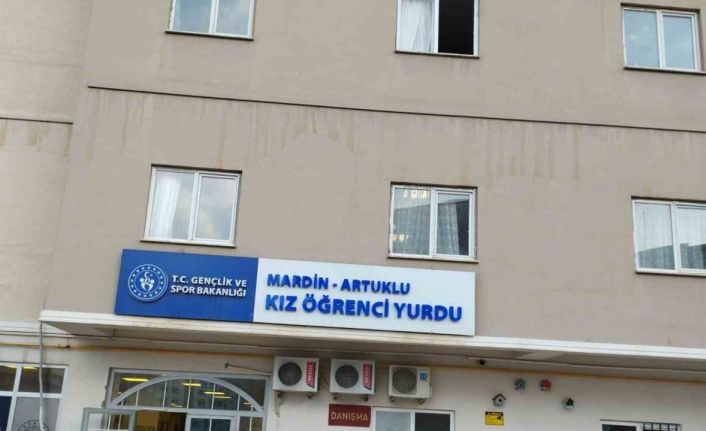 Mardin’de KYK yurdunda kalan depremzedeler: "Allah, devletimizden razı olsun, depremi unutturdular bize"