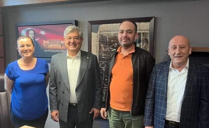 Milletvekili Posacı meclisteki ekibiyle vedalaştı