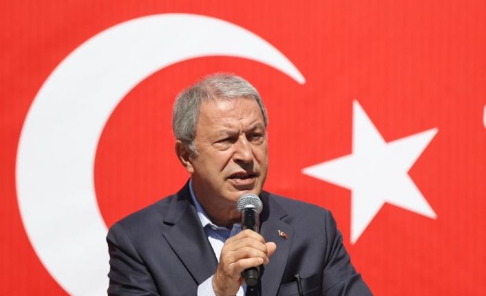 Milli Savunma Bakanı Akar: "Türkiye sınırında çekildiği iddia edilen görüntüler gerçeği yansıtmıyor"