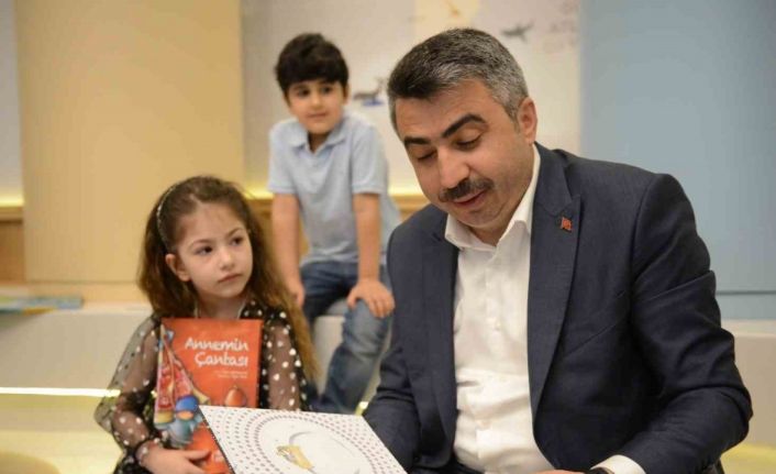 Mimar Sinan Çocuk Kütüphanesi 5 bin kitap 700 oyuncakla hizmete açıldı