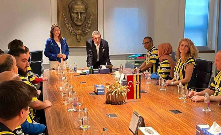 Nida Olçar, Kütahya Altı Nokta Körler Derneği üyelerini Başkan Ali Koç ile buluşturdu