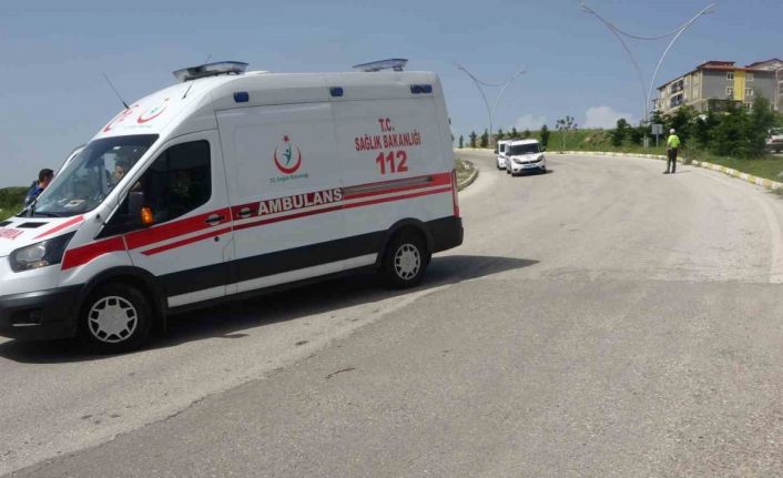 Otomobilin çarptığı çocuk ağır yaralandı