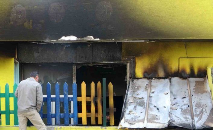 (Özel) Anaokulu alev alev yandı, okulların tatil olması facianın önüne geçti