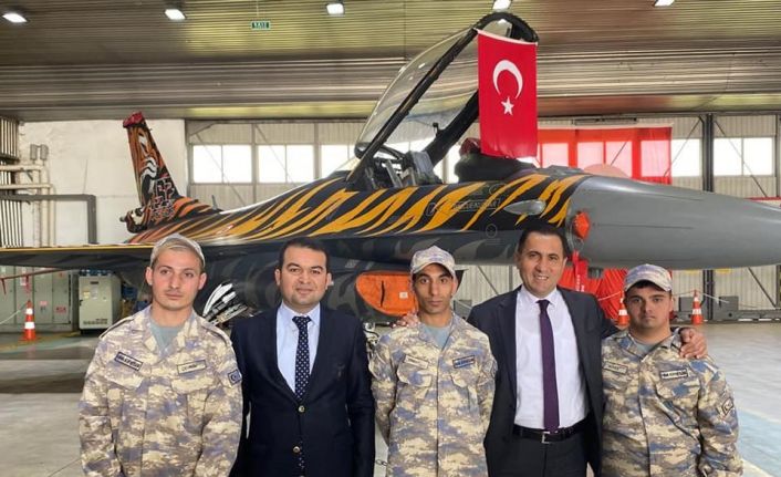 Özel gereksinimli bireyler tezkerelerini aldı