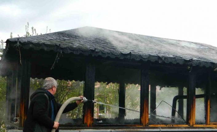 Posof’ta çay ocağında yangın