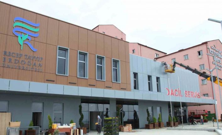 RTEÜ Eğitim ve Araştırma Hastanesi yeni Acil Servisi açılışa hazırlanıyor