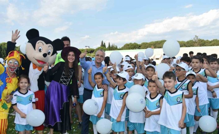 Salihli Belediyesi’nin ücretsiz yaz spor kursları 6 branşta açılıyor