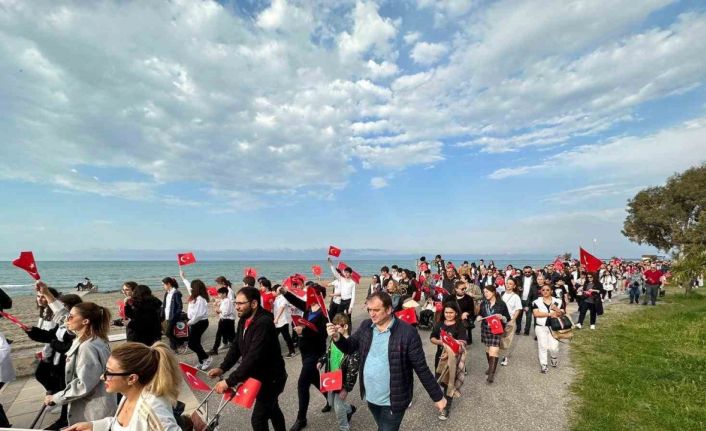 Samsun’da coşkulu 19 Mayıs yürüyüşü