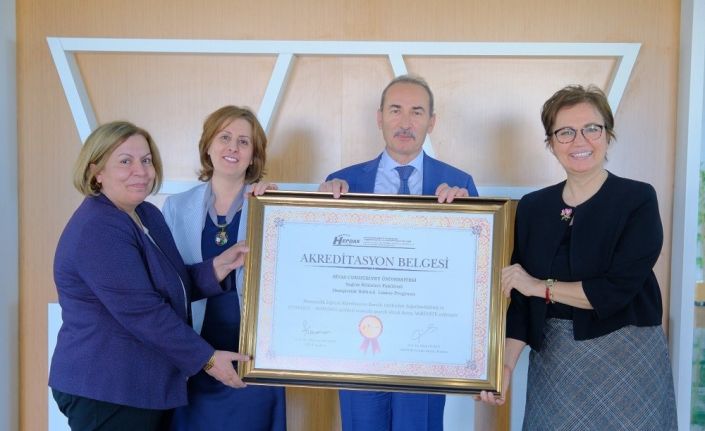 SCÜ Rektörü Yıldız: "Bu başarıyı ve kaliteyi artırarak devam ettireceğimizi biliyorum"