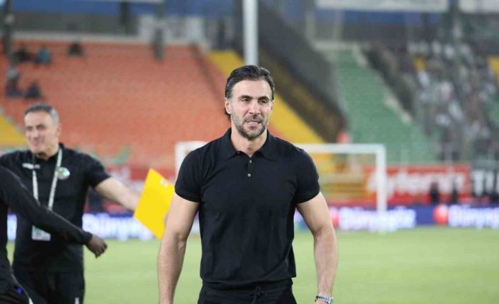 Spor Toto Süper Lig: Corendon Alanyaspor: 0 - Konyaspor: 1 (İlk yarı)