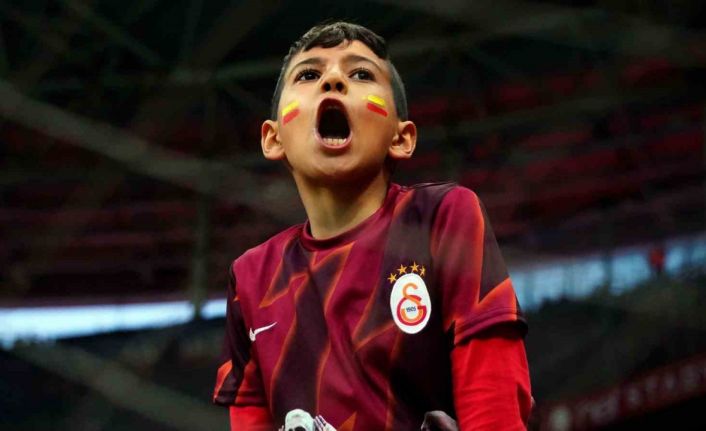 Spor Toto Süper Lig: Galatasaray: 0 - Başakşehir: 0 (Maç devam ediyor)