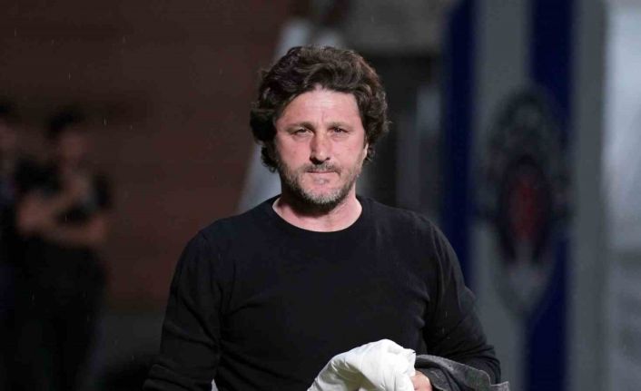 Spor Toto Süper Lig: İstanbulspor: 0 - Galatasaray: 0 (Maç devam ediyor)