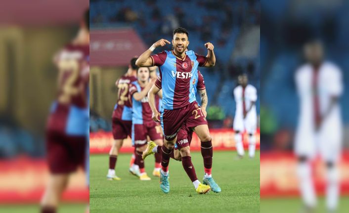 Spor Toto Süper Lig: Trabzonspor: 3 - Fatih Karagümrük: 1 (İlk yarı)