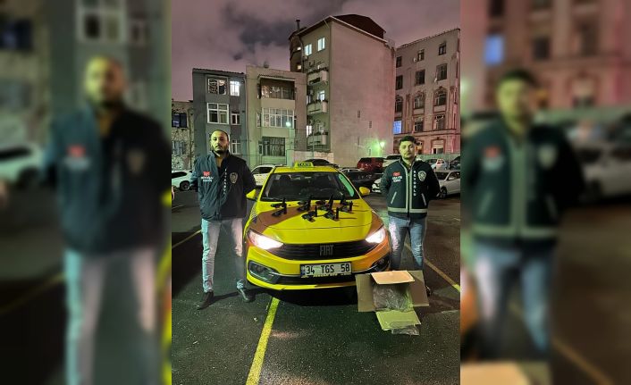 Taksiden cephanelik çıktı