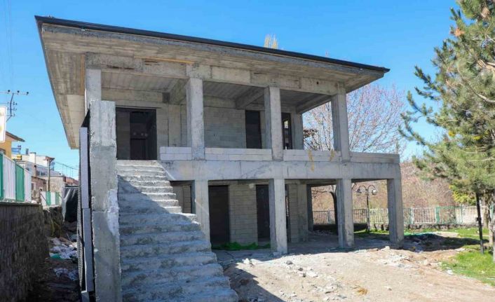 Talas’ın çok yönlü sosyal tesis atağı devam ediyor