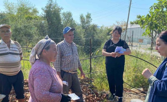 Tarım ve Orman Müdürlüğü ve İlçe Sağlık Müdürlüğü ekipleri üreticileri bilgilendirdi