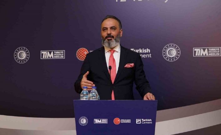 “Türk çimento sektörü ihracatı azaltmadan iç talebi karşılayacak güce sahip”