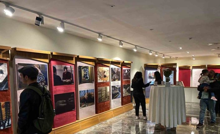 Üniversiteli gençler geleneksel sanatları fotoğrafladı