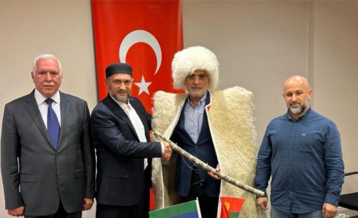 Yalçın Topçu: “Kumuk soydaşlarımız Kafkasya’nın ve Rusya Federasyonu’nun ekonomik, sosyal, siyasi ve kültürel hayatında çok önemli bir yere sahip"