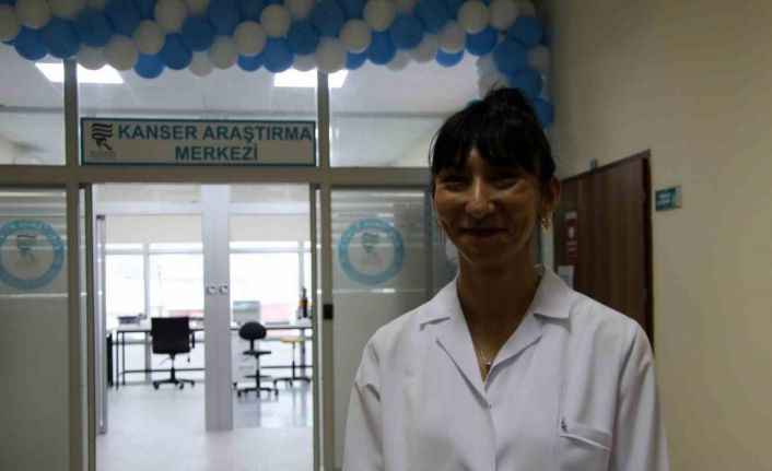Yeni kanser ilaçları için kurulan Kanser Araştırma Merkezi açıldı