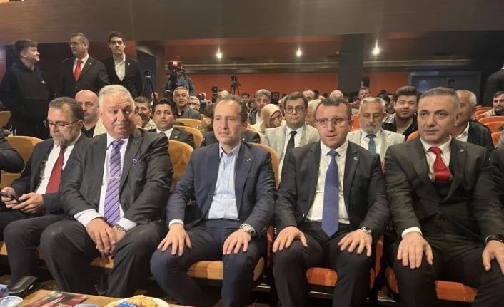 Yeniden Refah Partisi Genel Başkanı Fatih Erbakan, Tokatlılarla buluşma programına katıldı