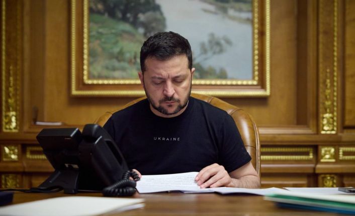 Zelenskiy’den Cumhurbaşkanı Erdoğan’a tebrik telefonu